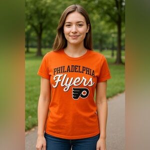 Fanatics Philadelphia Flyers Orange T-Shirt Women’s NHL Sports Outdoor Preppy M